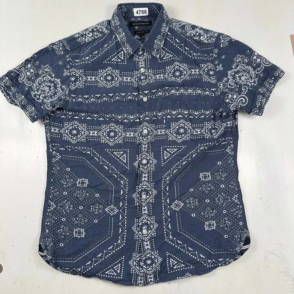 Banana Republic Bandana‎ Shirt Men Small Camden Fit Blue All Over Print Cotton